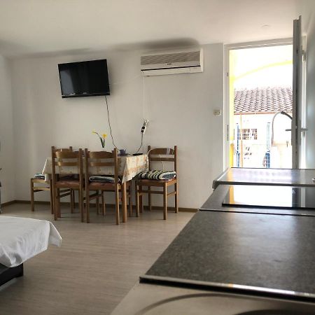 Apartments Marija Вир Екстериор снимка